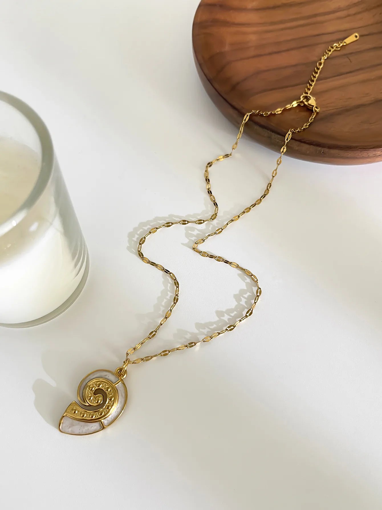 White Shell Pendant Necklace