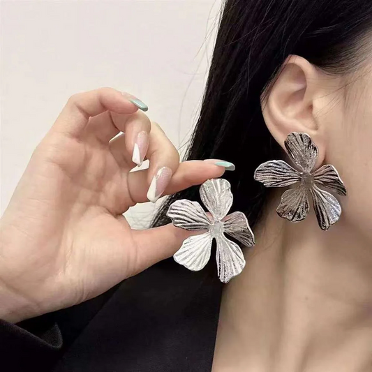 Silver Flower Stud