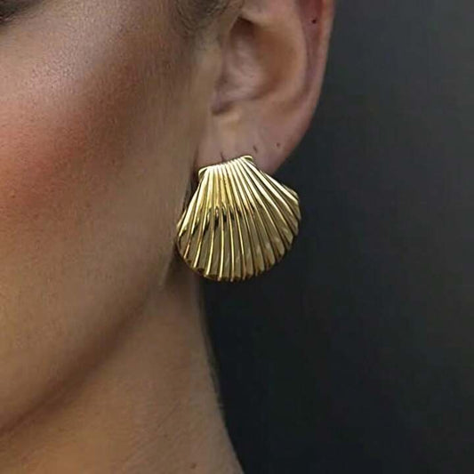 Shell Stud Earrings