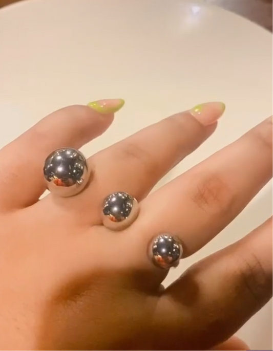 Double Finger Ball Ring