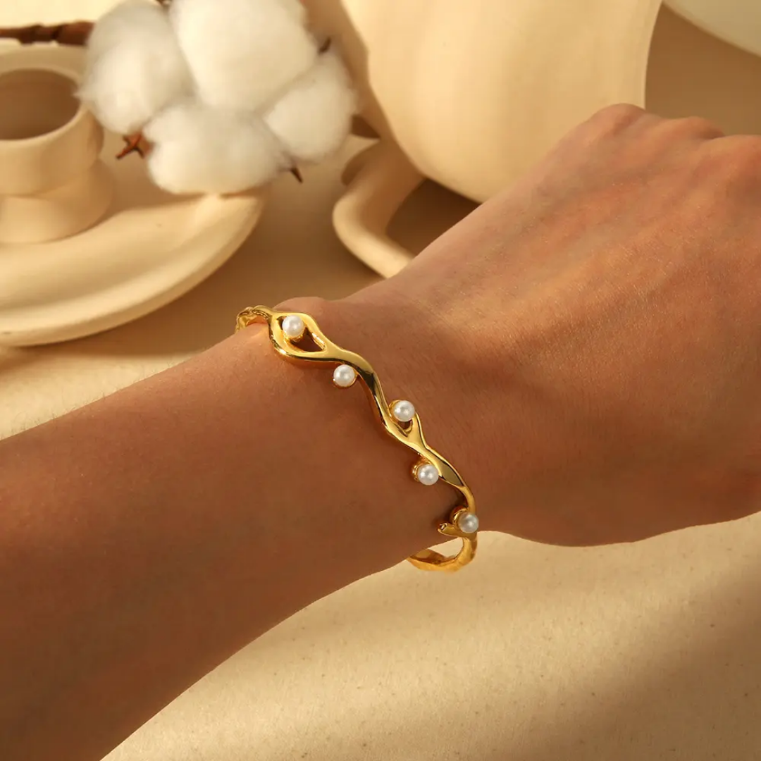 Zig Zag Pearl Kada