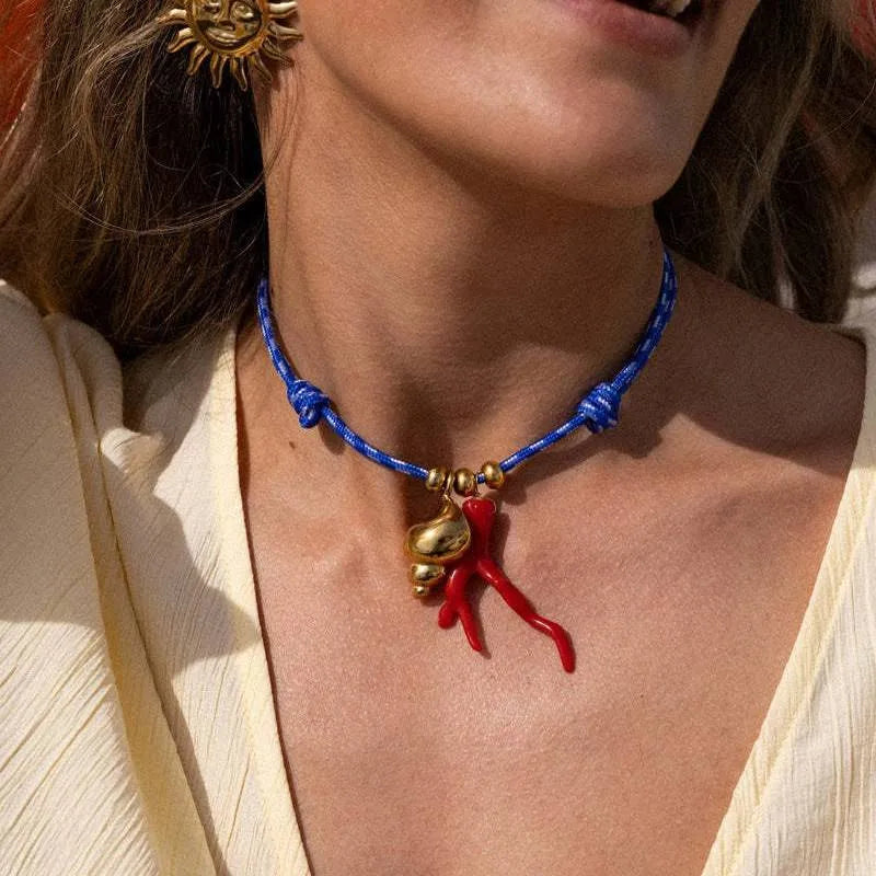 Blue Thread Shell Horn Necklace