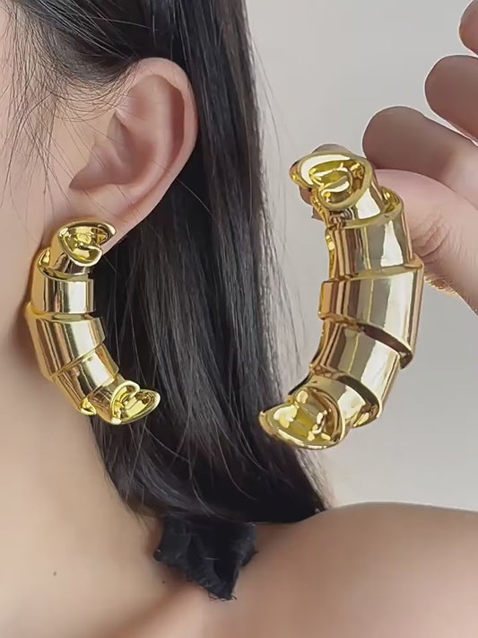 Croissant Maxi Golden Studs
